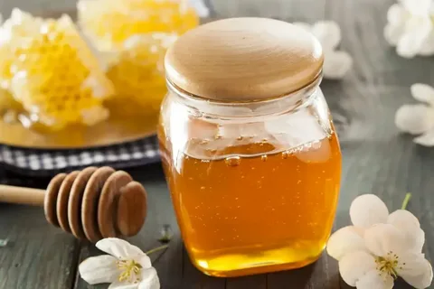 تصویر 3 از فروش عسل طبیعی اصل + قیمت خرید به صرفه